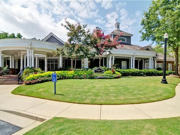 738 Sandringham Dr, Milton, GA 30004