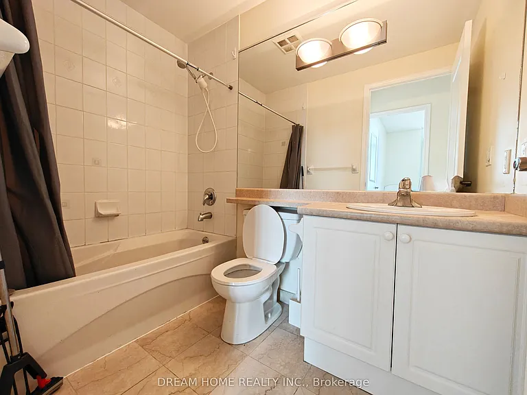 28 Byng Ave #UPH05 — Photo 18