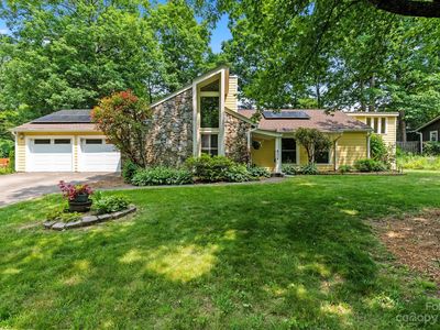 208 Woodland Ct, Black Mountain, NC, 28711