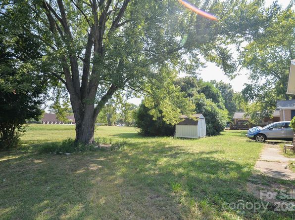 charlotte-north-carolina-6260428 picture