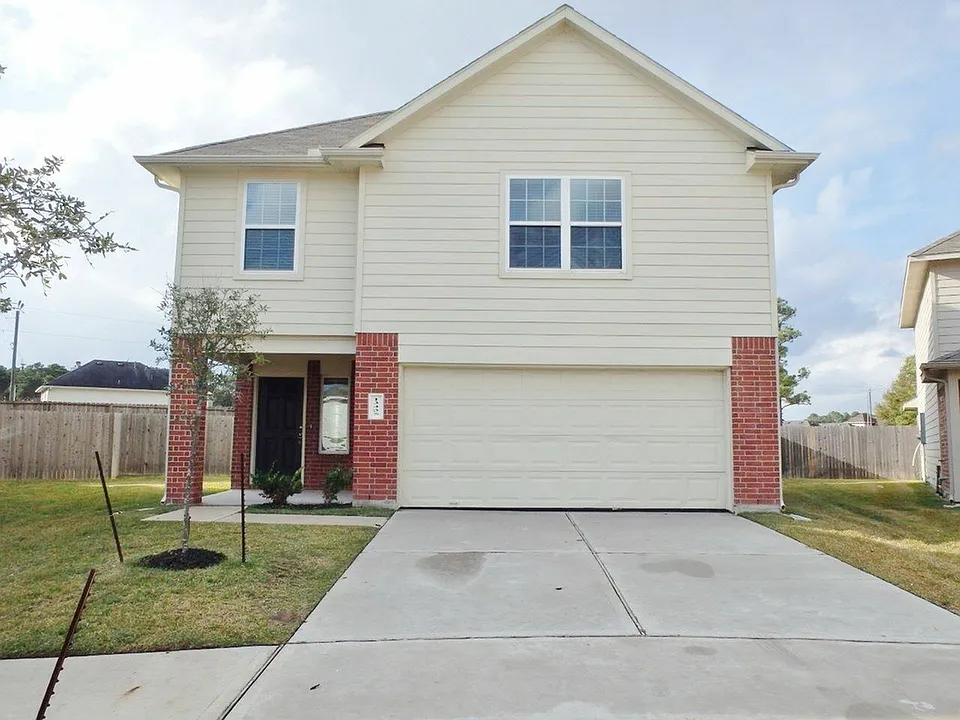 13435 Ella View Ln