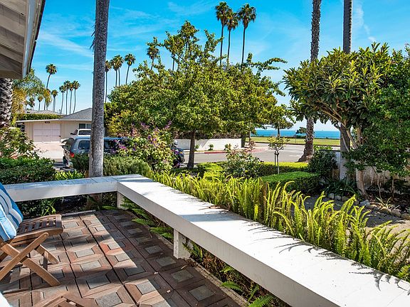 4th image of 105 San Nicolas Ave