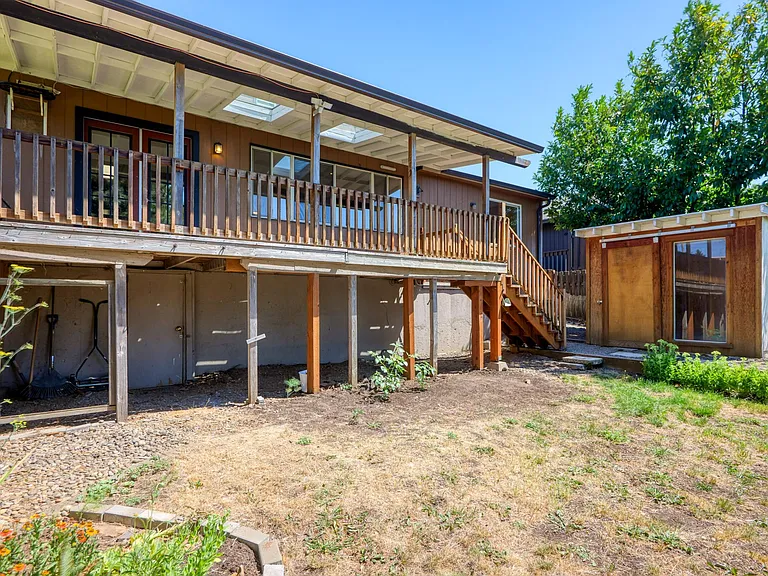 5034 SE Flavel Dr — Photo 21