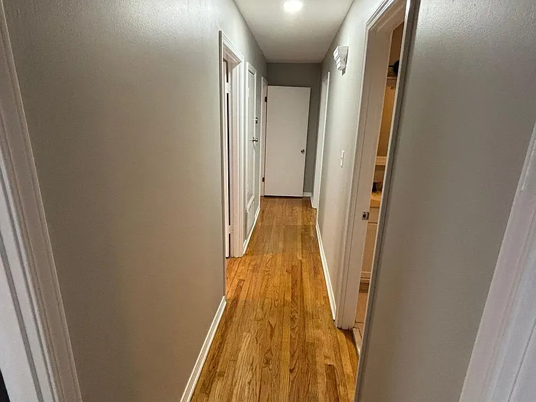 320 Vanderbilt Dr — Photo 15