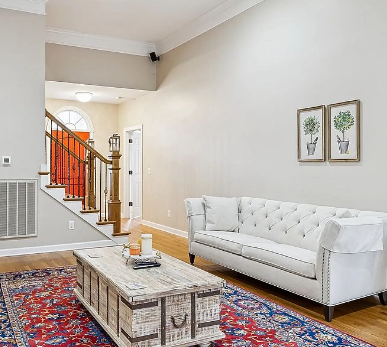 4 bed, 2862 sqft, $4,000 — Photo 3