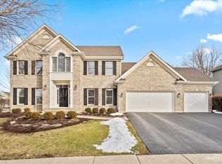 N105 Forbes Dr, Geneva, IL 60134