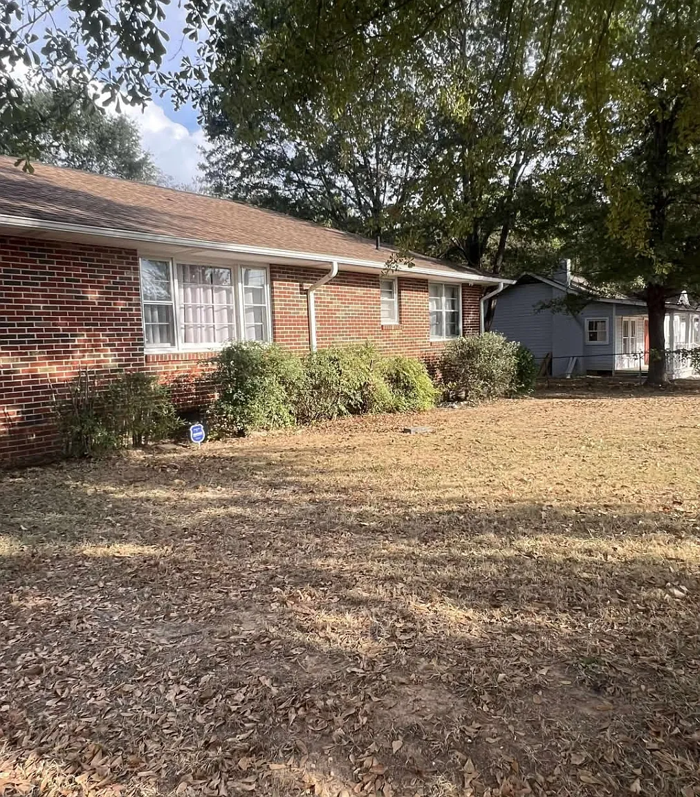 1 bed, 1.5 bath, 1389 sqft, $800 — Photo 4