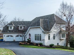 801 Paddington Dr, Lancaster, PA 17601