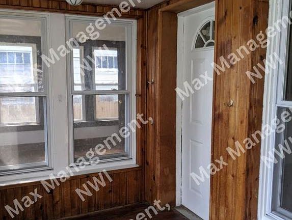 2nd image of 1037 Lyons St