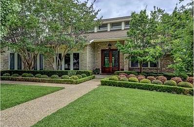 Beautiful 4 bedrooms, 3.5 bath home in Northwest Hills