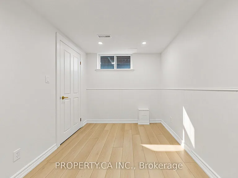 1469 Brentano Blvd — Photo 20