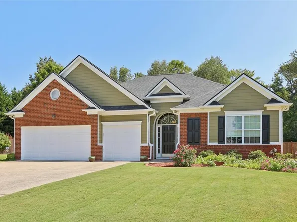 5270 Fieldgate Ridge Dr, Cumming, GA 30028