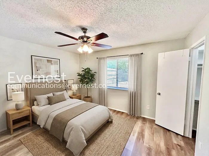1505 Hanover Dr — Photo 4