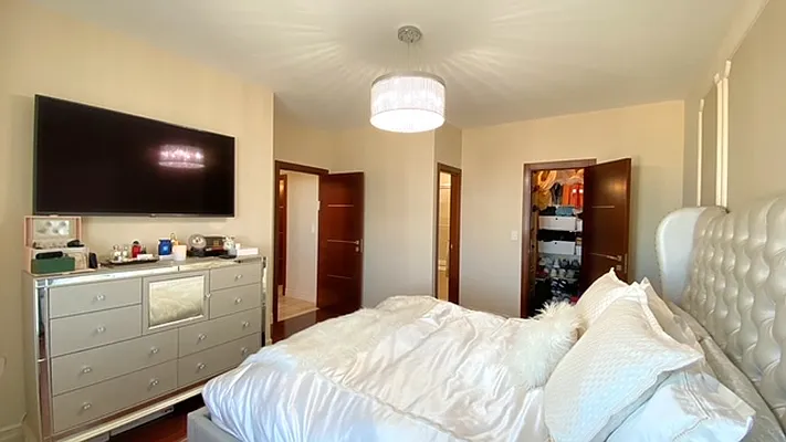 Sold by Golden Real Corp. | media 13