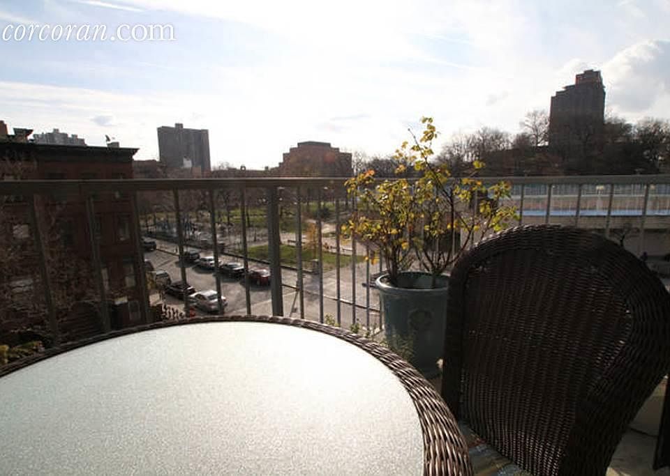 1st image of 2002 5th Ave APT 4E