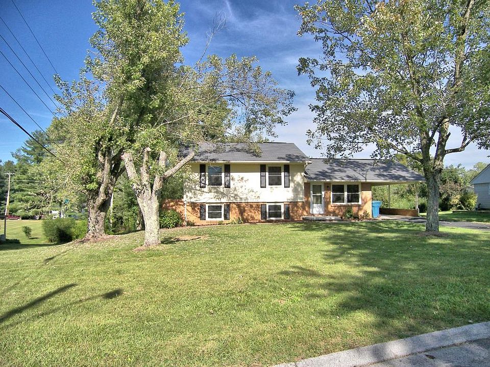 1st image of 37 Benwick Dr