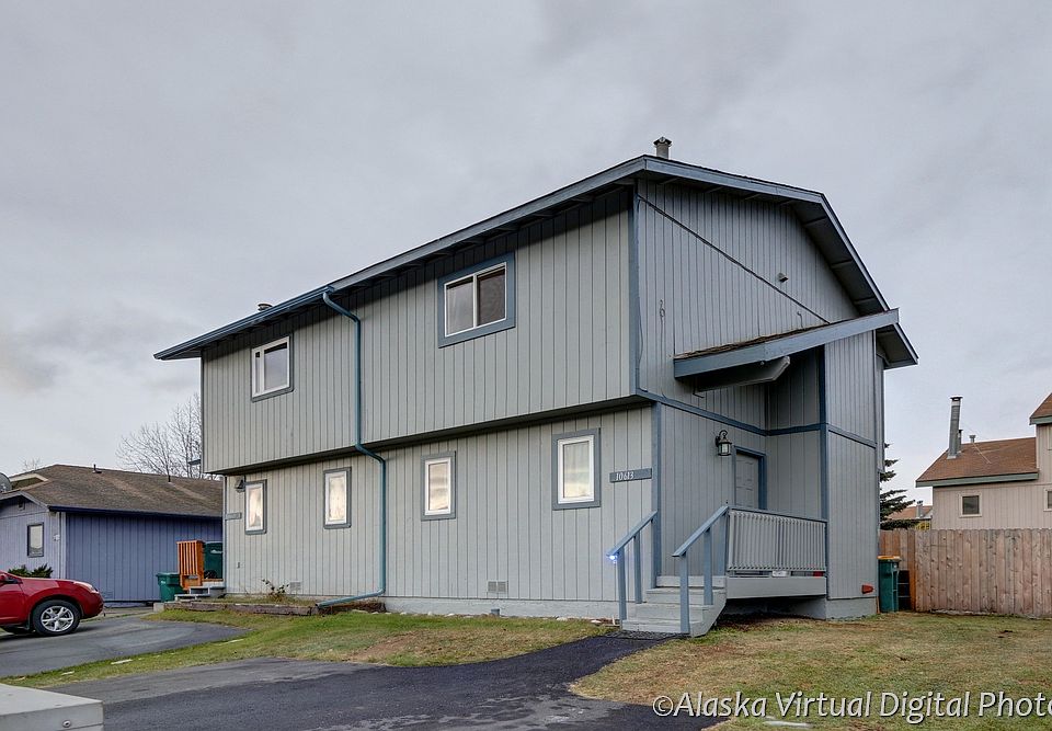 1st image of 10613 Boysen Berry Pl