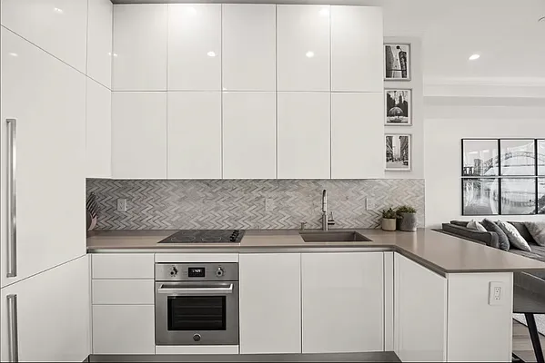 Rented by Corcoran | media 22