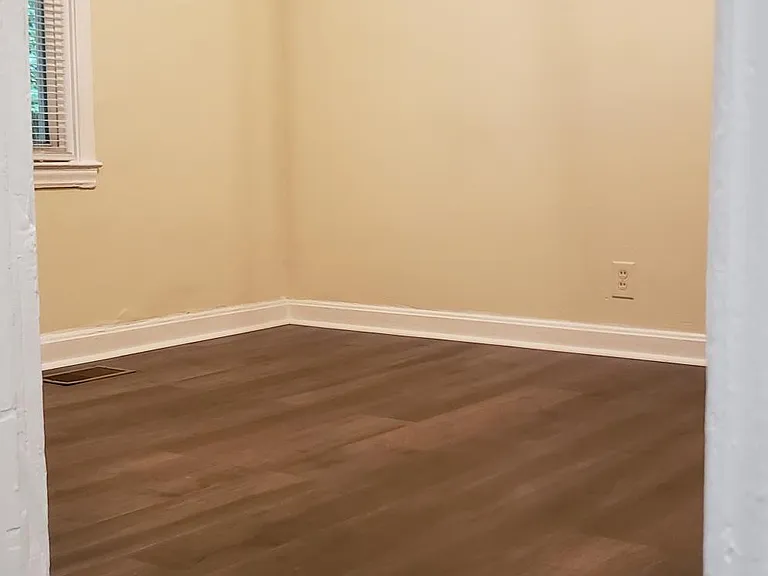 100 Crestway Cir #1 — Photo 21