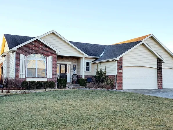 9094 Tonya Ter, Manhattan, KS 66502
