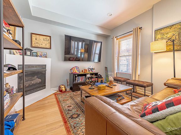 2nd image of 834 W Agatite Ave APT 1S