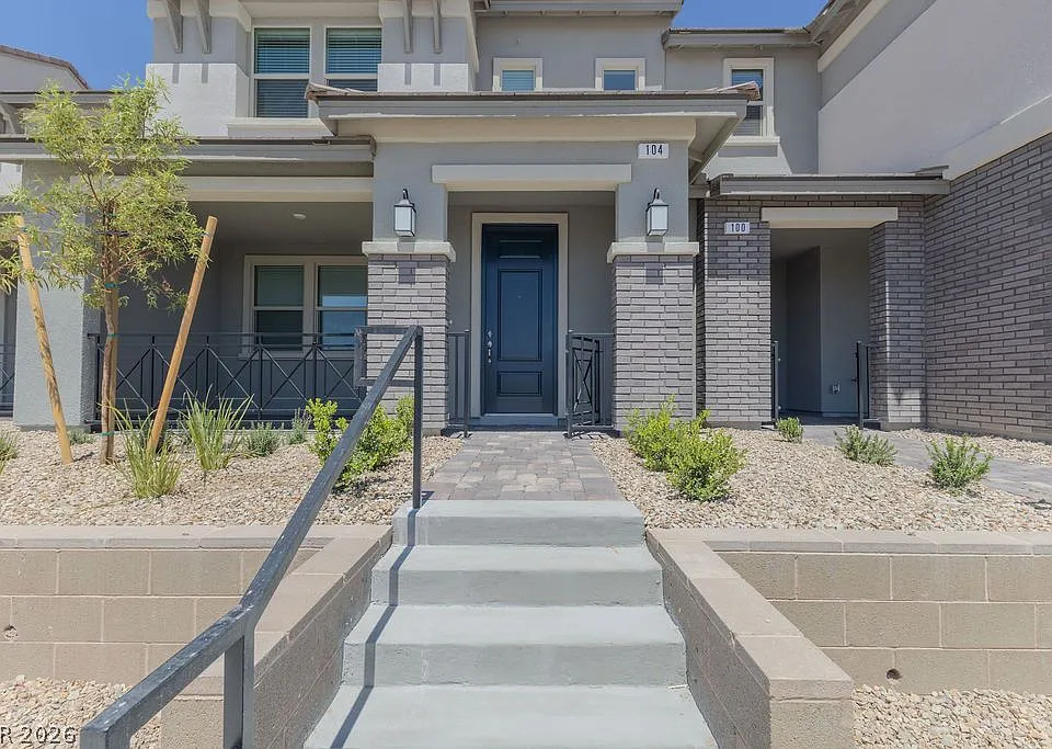 104 Hornbeck Ln