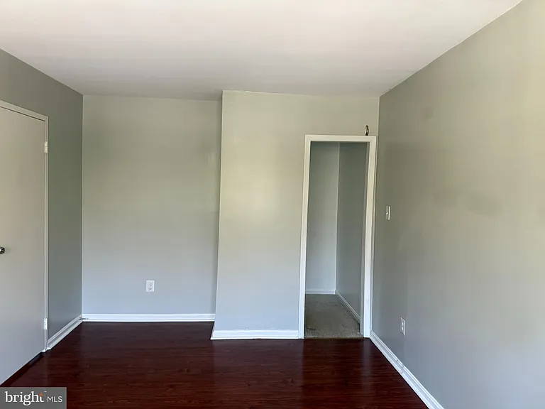 8766 Walutes Cir #D — Photo 7