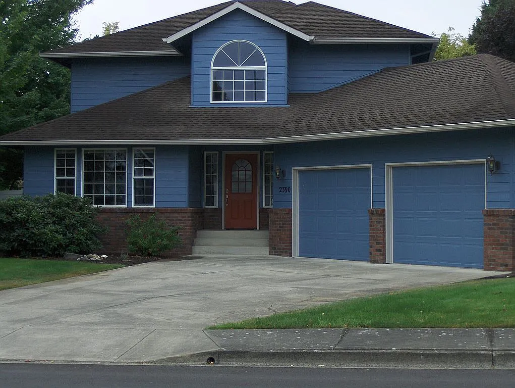 2390 NW Anthony Ct photo 1