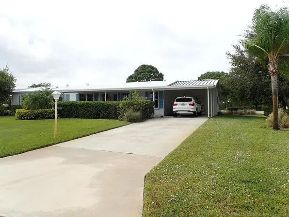 7651 Red Crossbill Court, Port St Lucie, FL 34952
