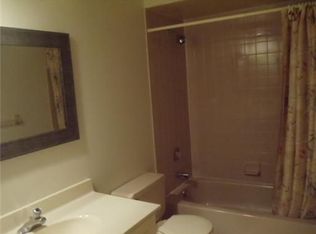 109 Woodbridge Comns Way #109, Iselin, NJ 08830