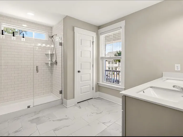 2081 Utsey St — Photo 42