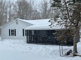 5 Paul Miller Dr, Beacon, NY 12508