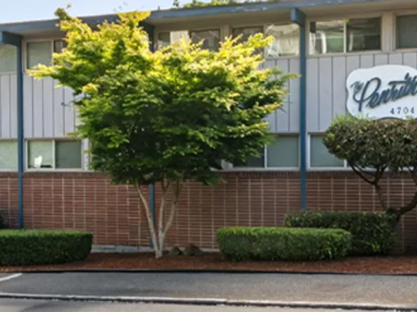 Penrith Apartments - Walk to UW or U-Village!, 4708 22nd Ave NE #2, Seattle, WA 98105
