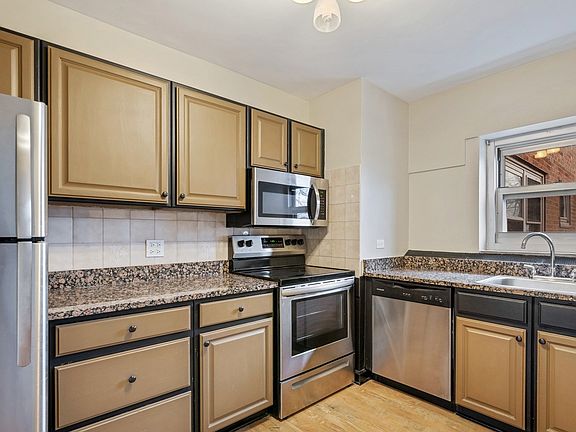 5th image of 4950 N Marine Dr APT 606