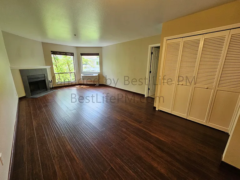 1535 SW Clay St #301 — Photo 19