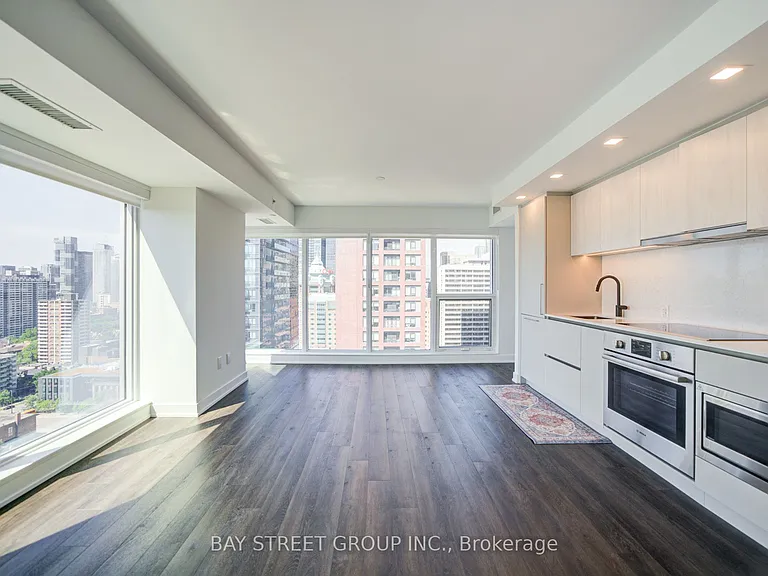 609 Sherbourne St #2302 — Photo 15