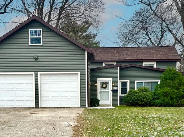 6212 Bridge Rd, Monona, WI 53716