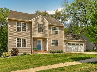 1101 Northway Ln NE, Rochester, MN 55906