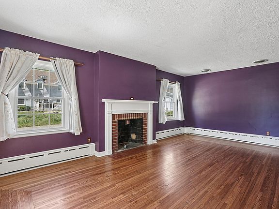 5th image of 825 14th St E