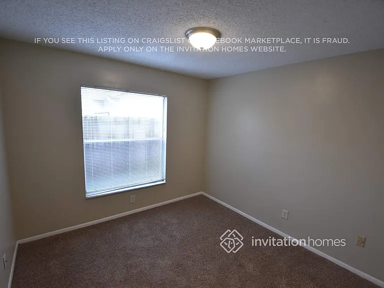 1070 Gwyn Cir — Photo 6