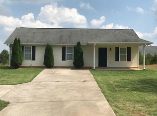 44 Stonegate Dr, Cedartown, GA 30125