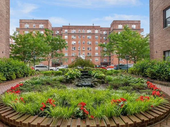 69-10 Yellowstone Boulevard image 1 of 12