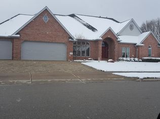 21 Blackberry Ln, Morton, IL