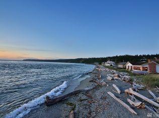 130 Lake Ave, Freeland, WA 98249