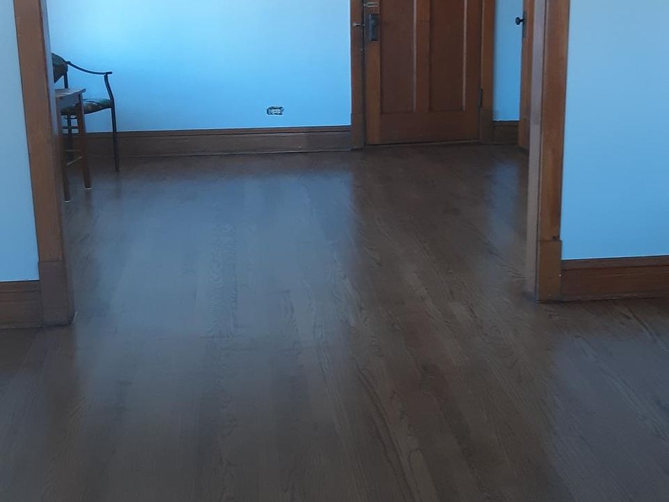 2nd image of 3554 N Lockwood Ave