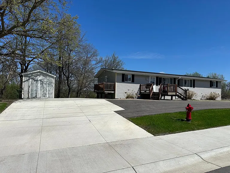 520 W State St #1 — Photo 1