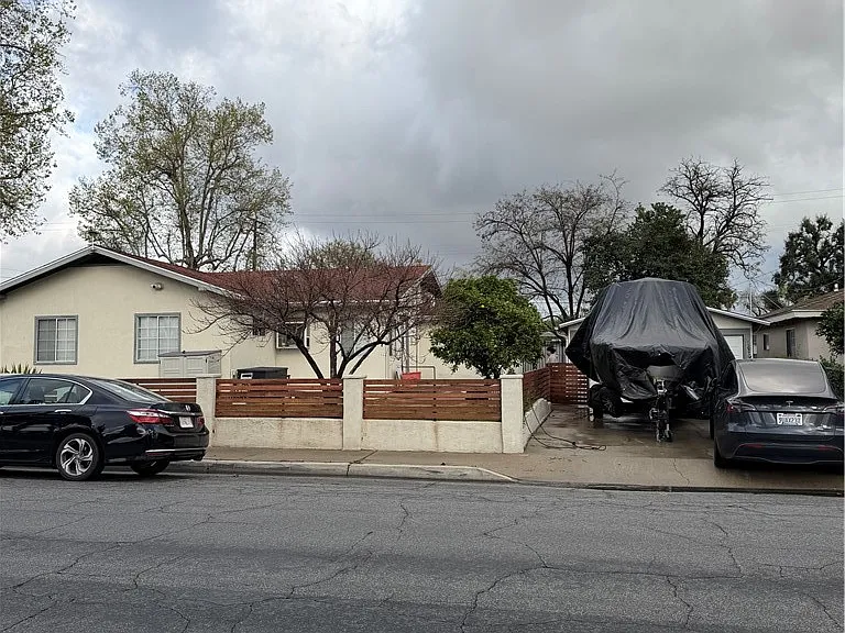 5425 D St — Photo 6
