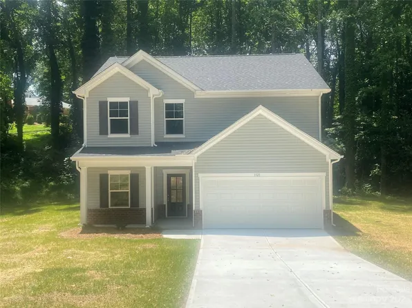 1121 General Hoke Dr #26, Lincolnton, NC 28092