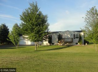 606 Ridge Rd, Osceola, WI 54020