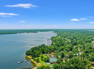 2150 Wampee Dr, Pinopolis, SC 29469